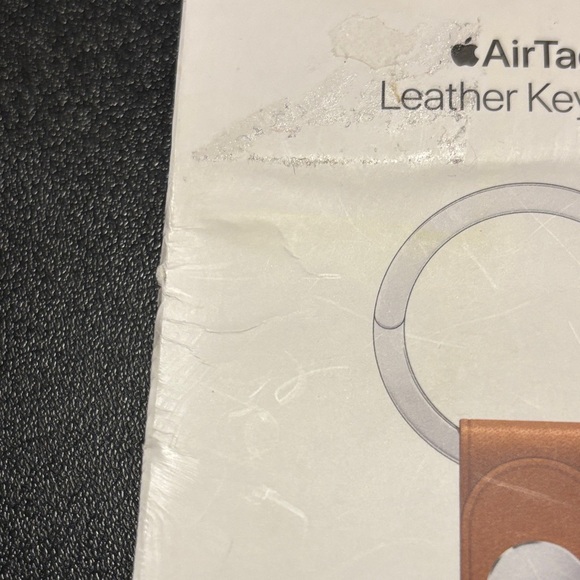 Apple AirTag Leather Key Ring in Saddle Brown - Picture 8 of 12